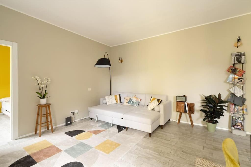 Bnbutler - Marco D'Agrate 8 - Curato E Moderno Milan Exterior photo